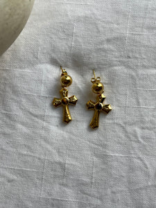 Amaral cross earrings