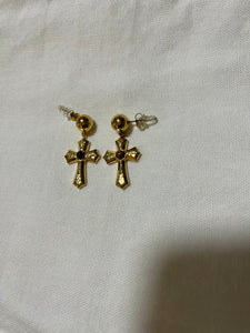 Amaral cross earrings