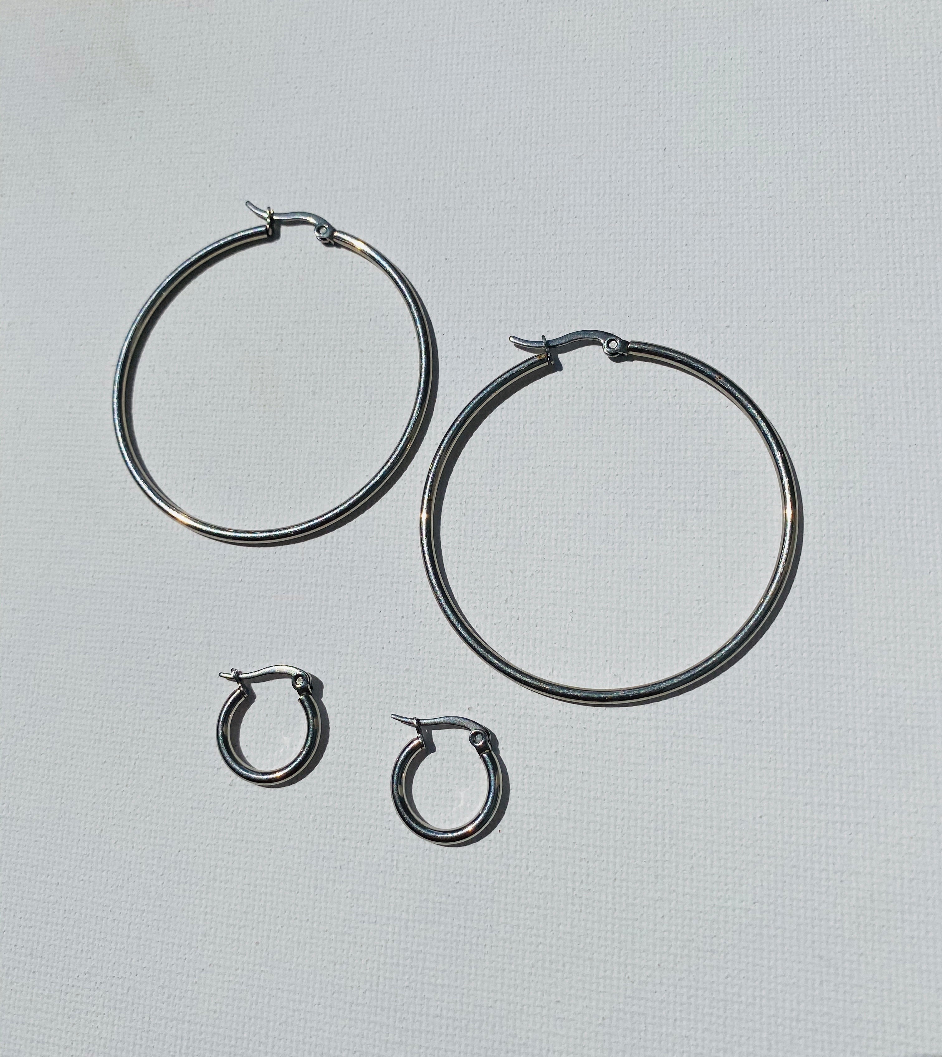 Basic silver hoops