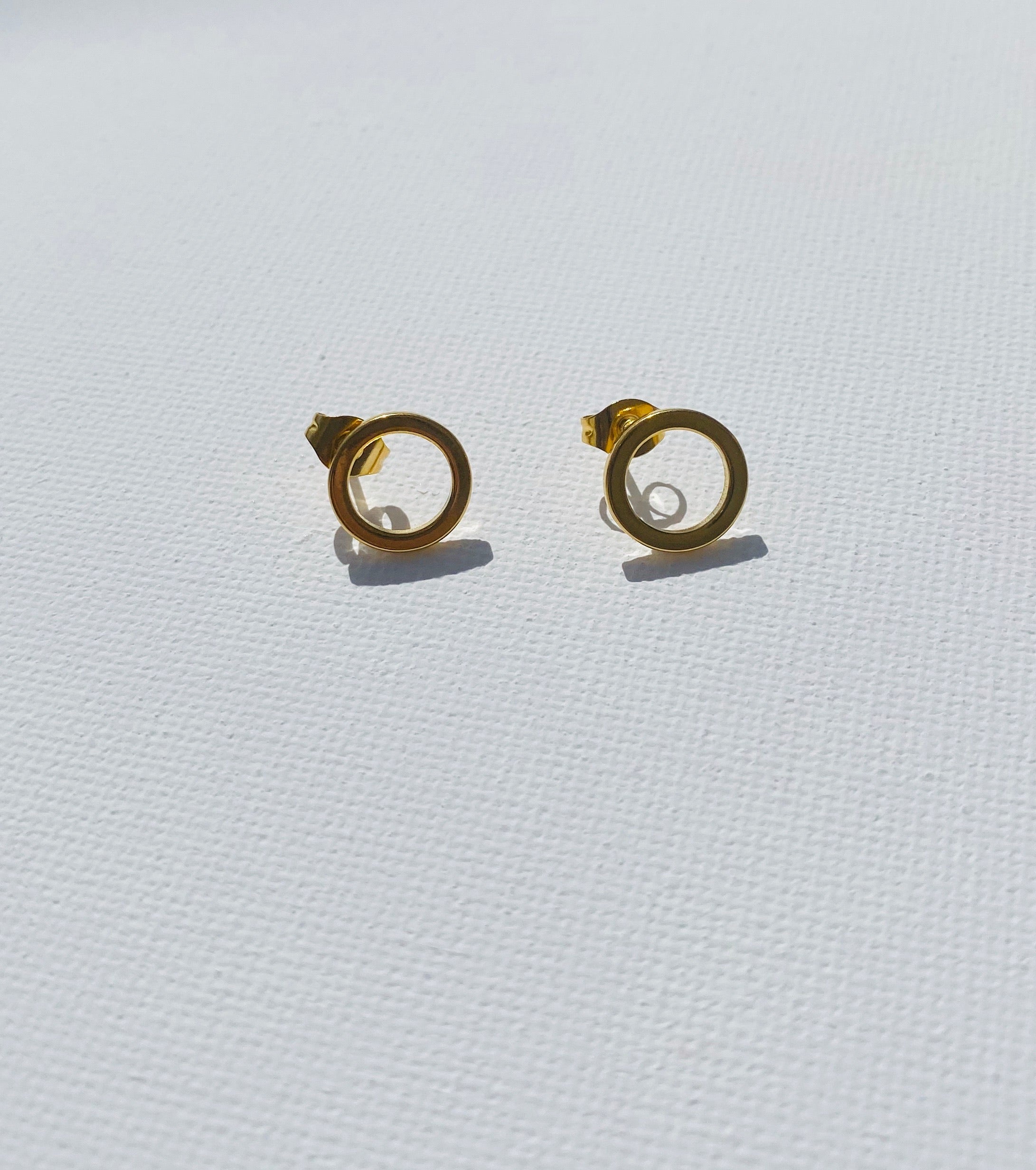 Cleo studs