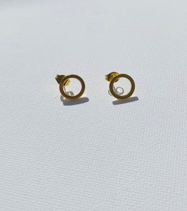 Cleo studs