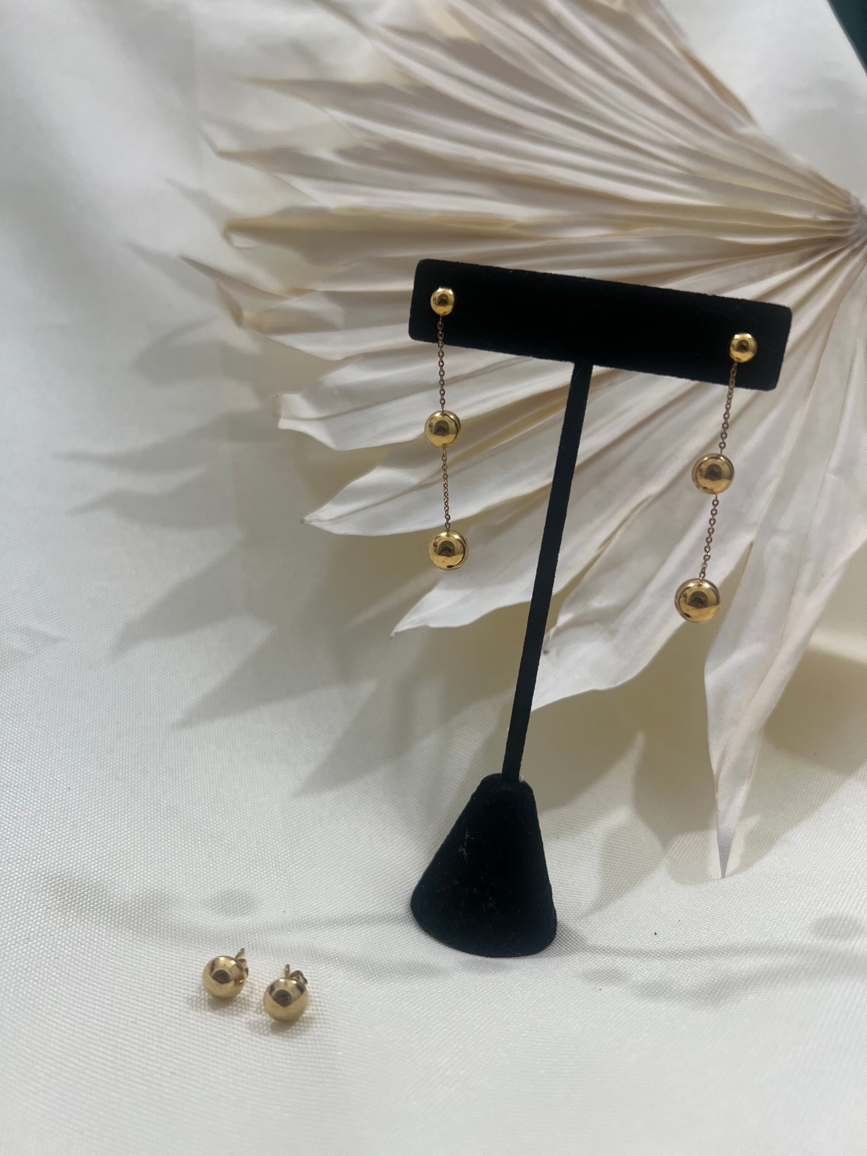 Alejandra drop earrings