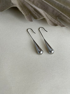 Beatriz silver earrings